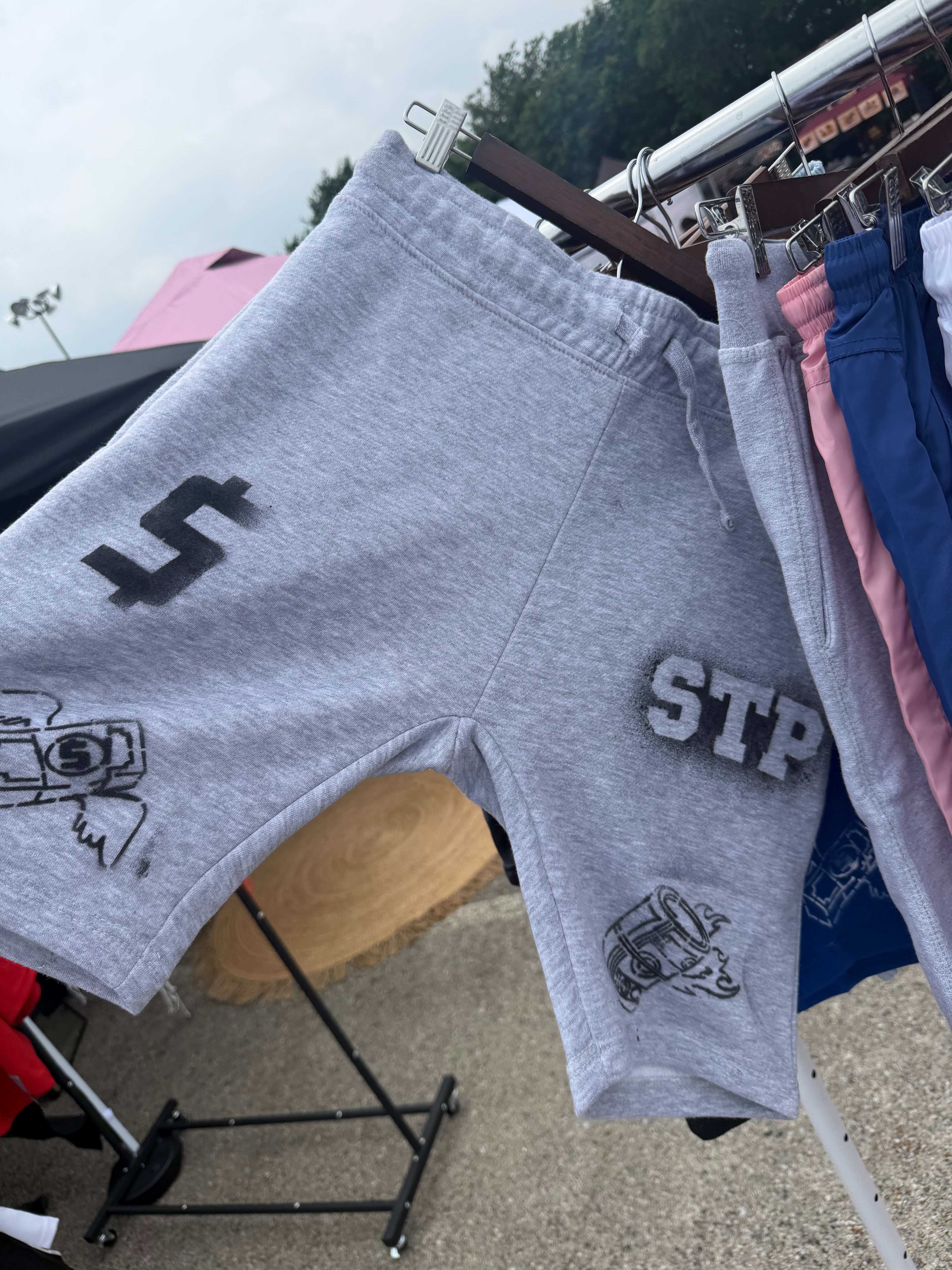 Cotton spray fabric shorts